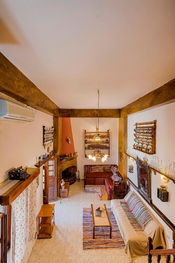 Hara'S Traditional Detached House In Malona Malona Village エクステリア 写真