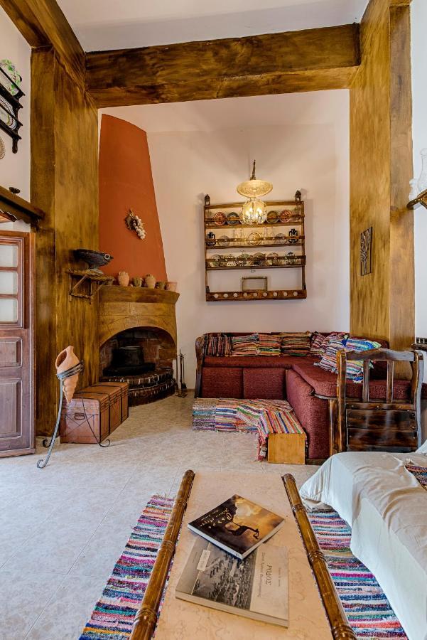 Hara'S Traditional Detached House In Malona Malona Village エクステリア 写真