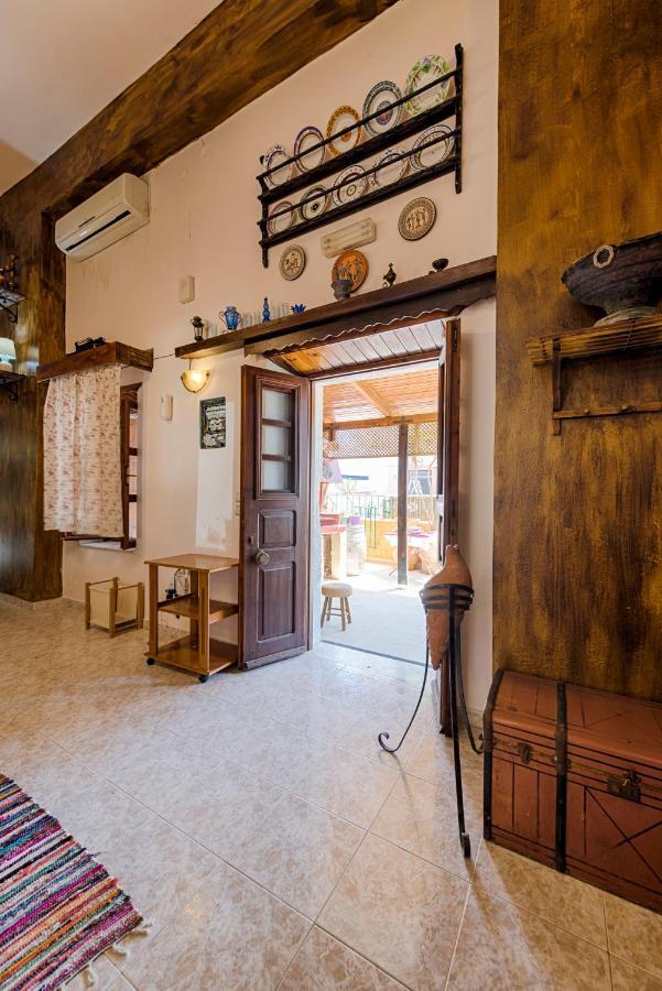 Hara'S Traditional Detached House In Malona Malona Village エクステリア 写真