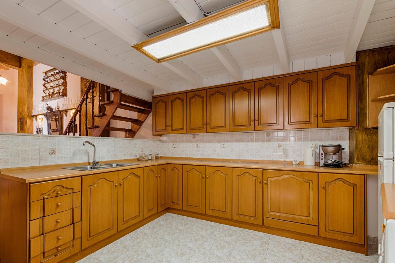 Hara'S Traditional Detached House In Malona Malona Village エクステリア 写真